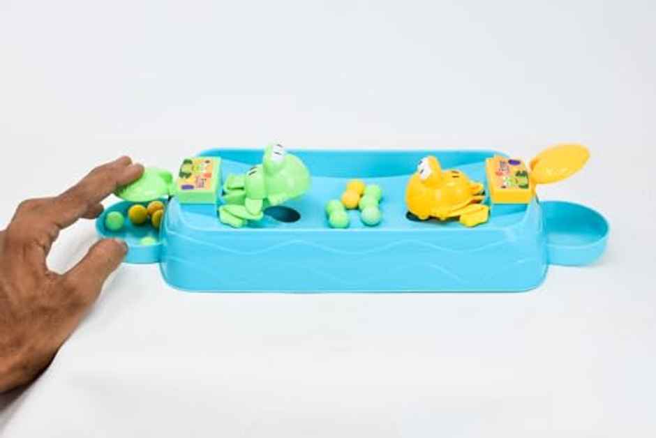 Storio Hungry Frog Game | Fast Catch Multiplayer Board Game