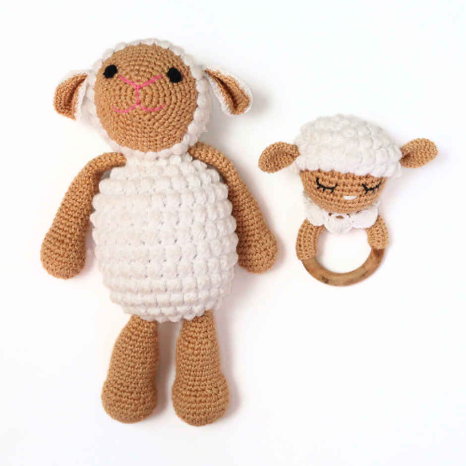 The Kalaa Store Handcrafted Sheep Hamper