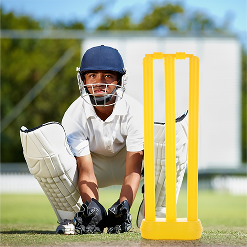 Aditi Toys Small Cricket Stumps Kit - 4 Stumps, 2 Stands & Bails for Kids, Indoor & Outdoor, 5Y+