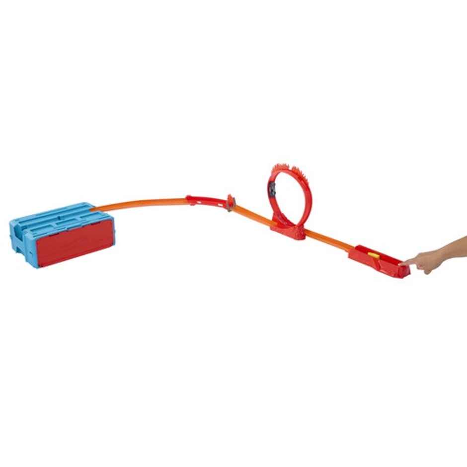 Hot Wheels Track Set - Fire-Themed Track Set and 1 Hot Wheels Car | 16 Track-Building