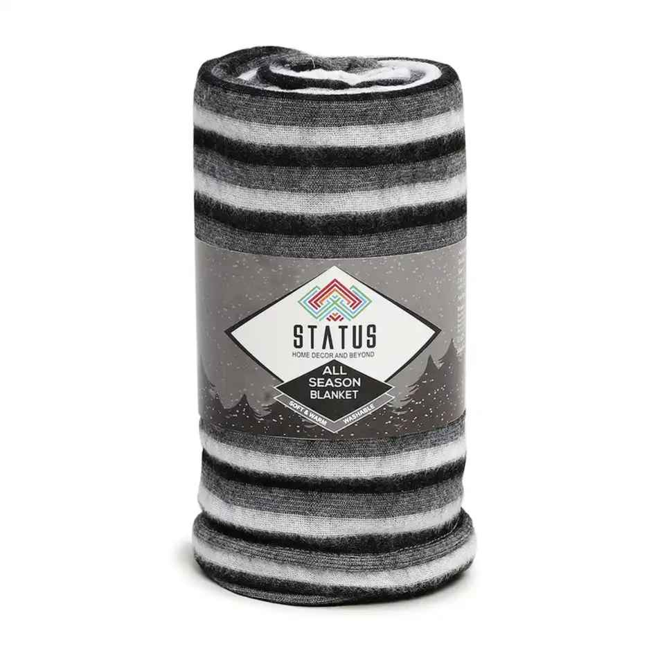 Status Polar Fleece Blanket | 125 x 210 cm | Black