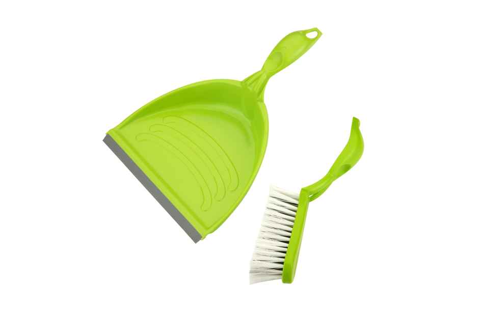 Proclean Dust Pan With Brush - Assorted