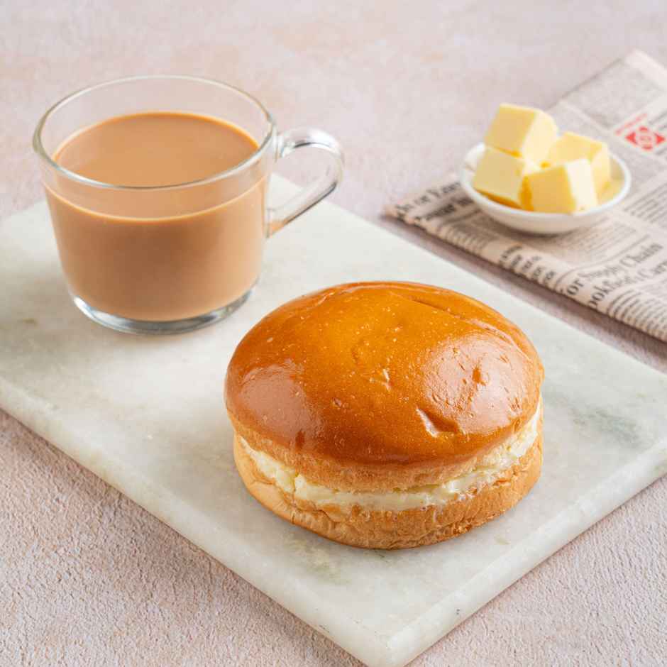 Bun Maska & Adrak Chai Combo