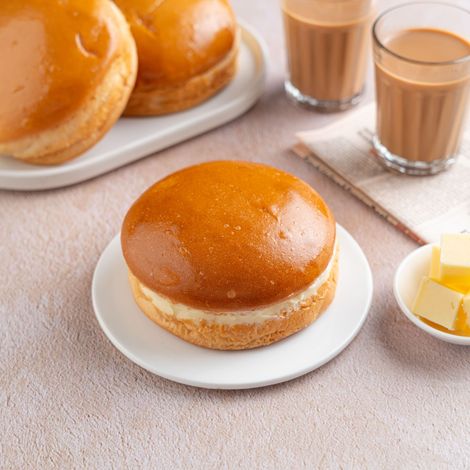 Bun Maska & Adrak Chai Combo