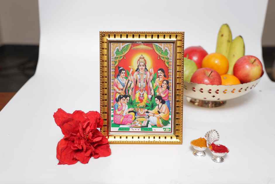 Satyanarayan Photo | Sohum | Svasti