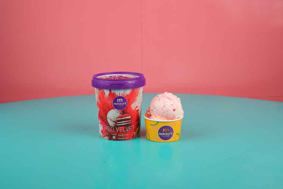 Mercely's Premium Red Velvet Family Pack Ice Cream Tub