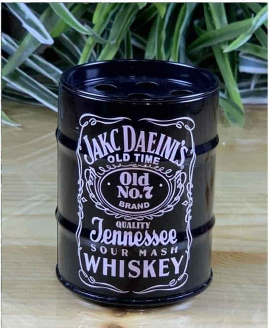 Desidiya Ceramic Black Ashtray, Stylish Black Ceramic Cigarette Holder