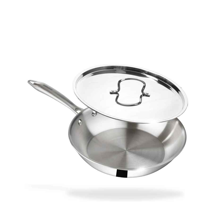 Fackelmann 24 cm Frying Pan, Triply | with Lid | German Quality | Energy-Efficient Fry Pan | Non-Toxic | Even Heating | Ideal for All Cooktops | Hassle-Free Maintenance | 5 Year Warranty