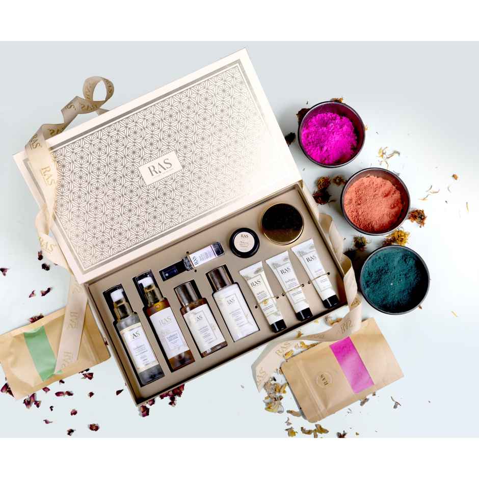 Ras Luxury Skincare Complete Beauty Essentials Gift Set | 10 pcs