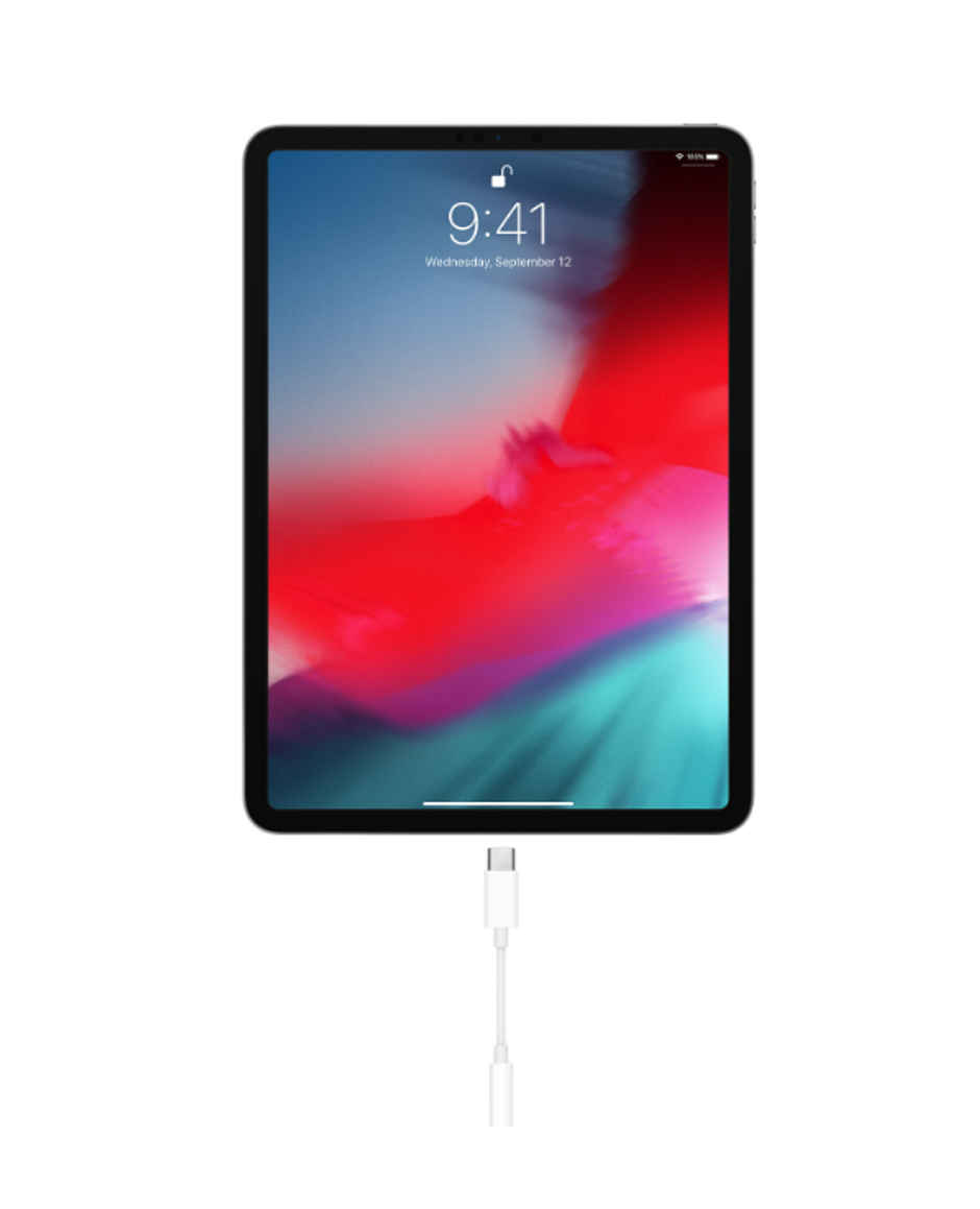 Apple USB-C to 3.5 mm Headphone Jack Adapter