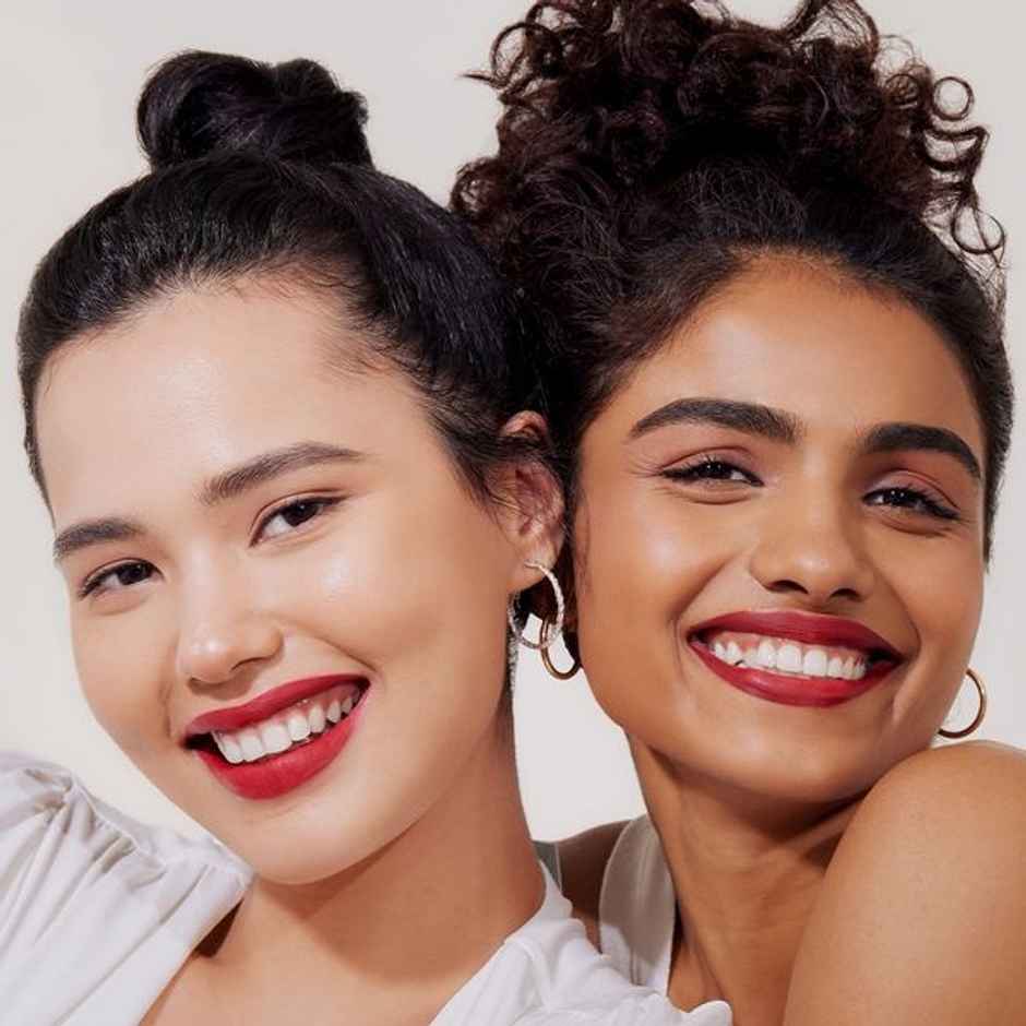 Mamaearth Soft Matte Long Stay Lipsticks - Grape Wine