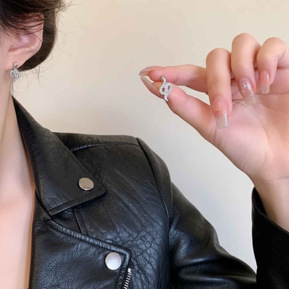 Estailo Fashion Women's Jewellery Earrings Silver One Size| E0002644