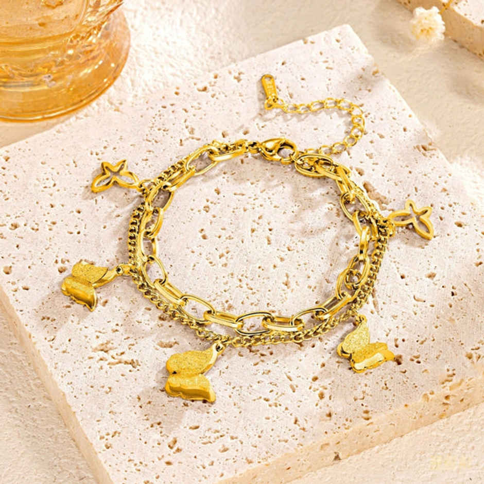 Estailo Fashion Monarch Charm Bracelet | B0001740 | Gold