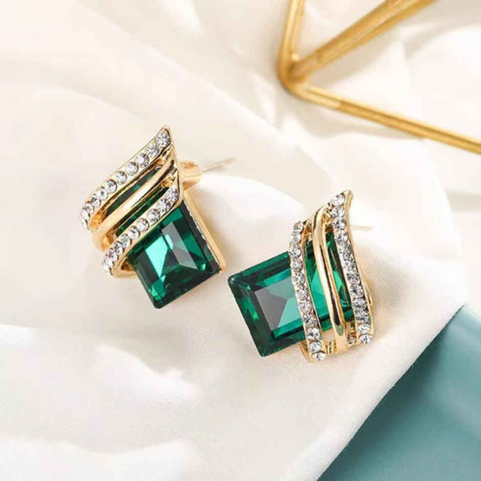 Estailo Fashion Emerald Allure Earrings | E0003814 | Green