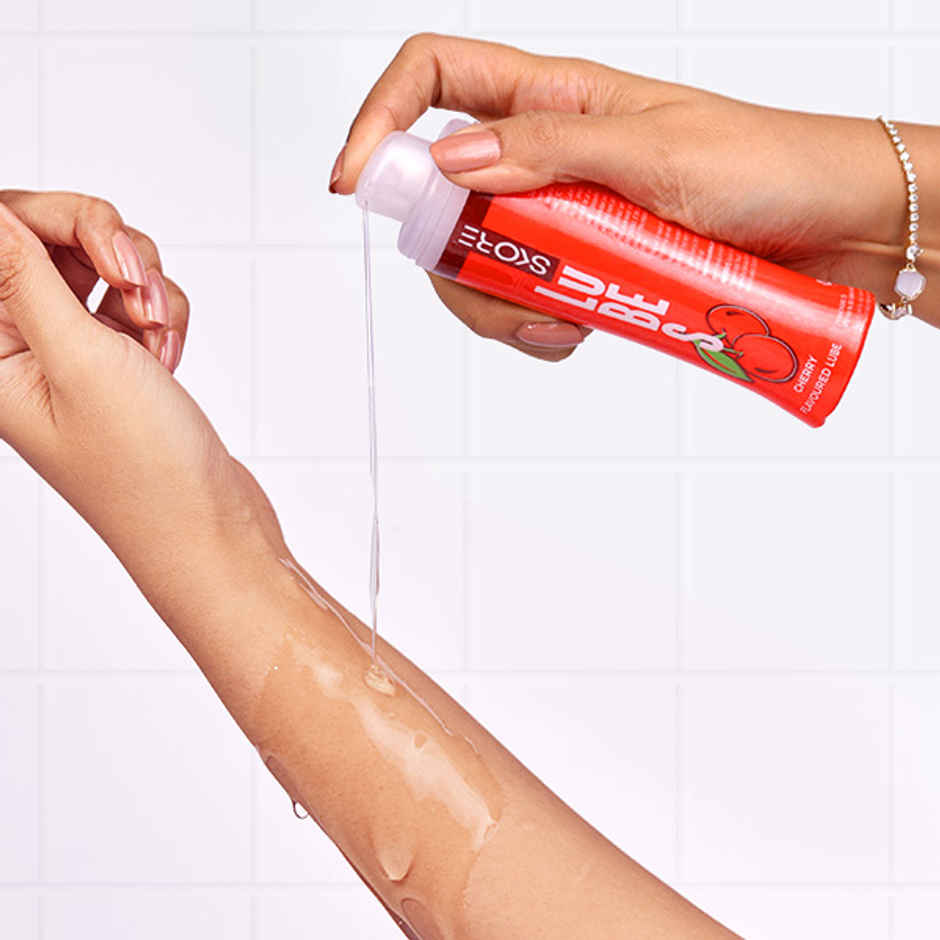 Durex Extra Time Condom (10pc) & Skore Lubes - Cherry Flavour (50ml) & Floweraura 3 Red Roses In Sleeve (1pc) Combo