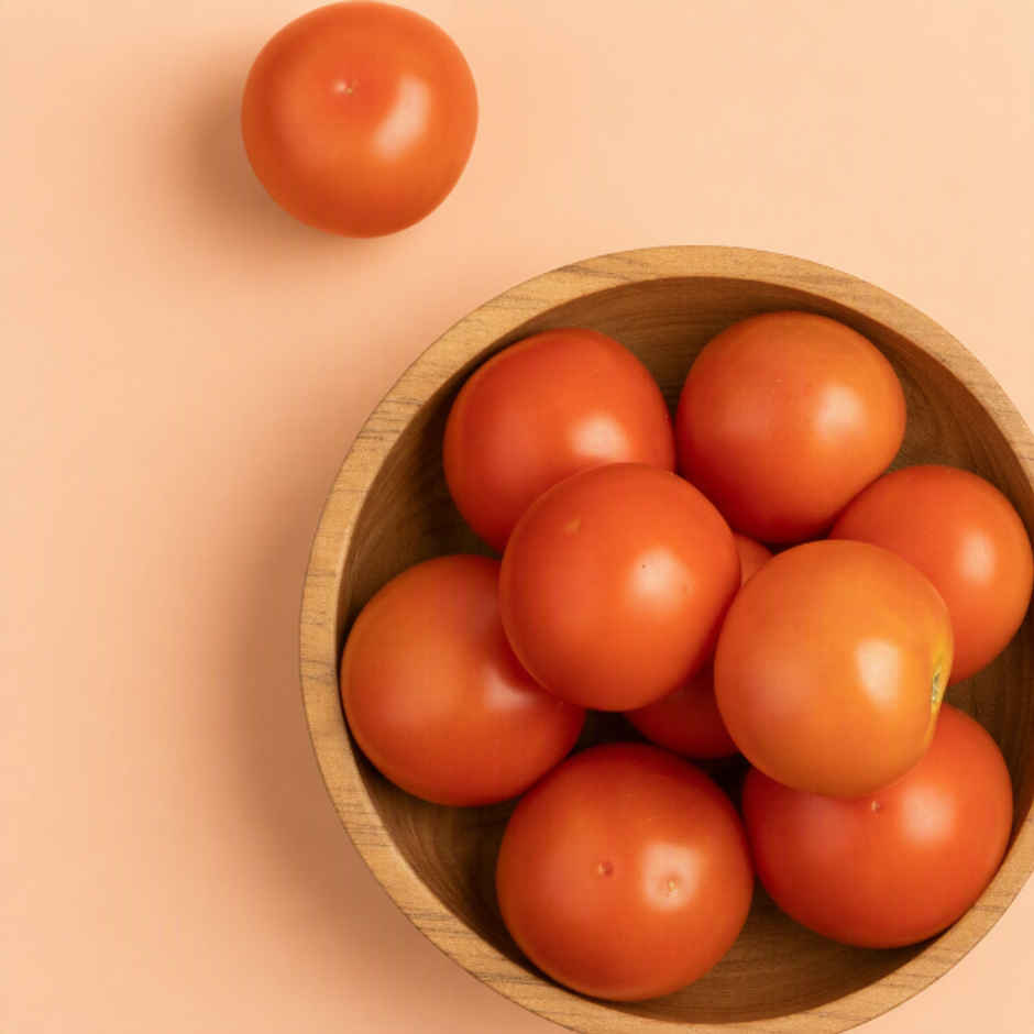 Organically Grown Tomato Local