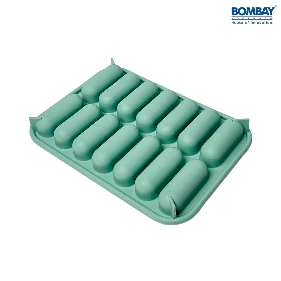 Oval Shape Ice cube tray Silicon 14 Cubes (Green)