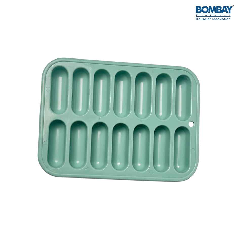 Oval Shape Ice cube tray Silicon 14 Cubes (Green)