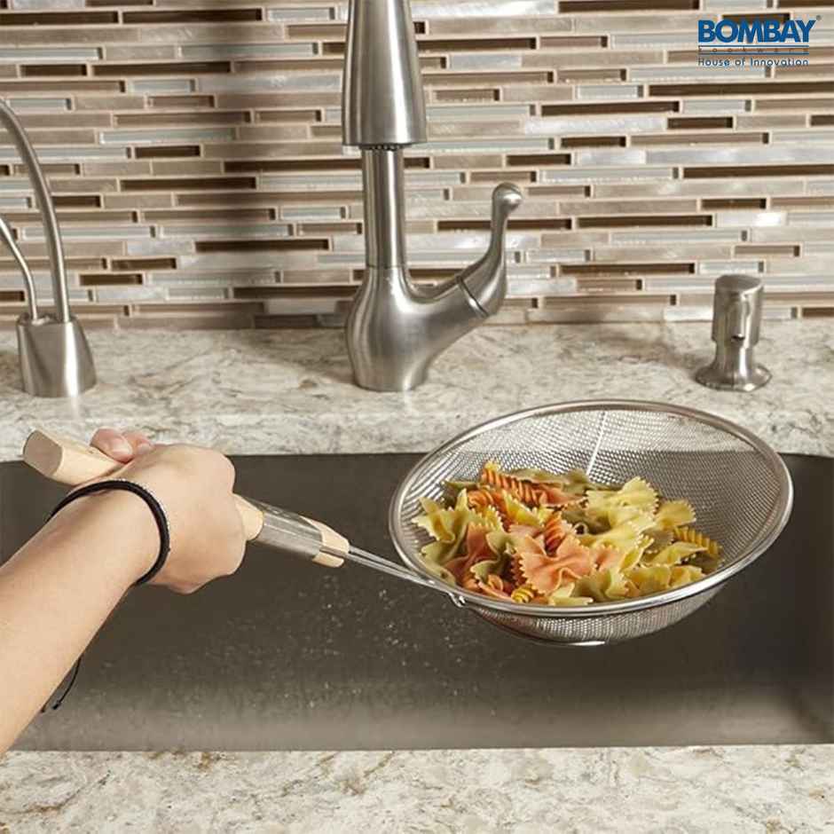Stainless Steel Deep Fry Net Spoon Oil Strainer with Wooden Handle Jhara for Kitchen