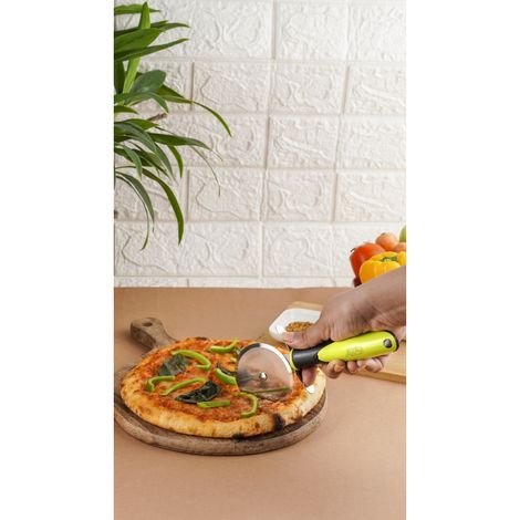Anjali Olive Pizza Cutter | Small