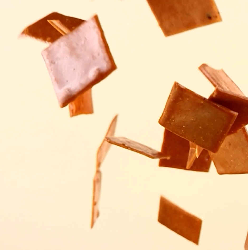 Loyka Dubai Kunafa Pistachio Brittle