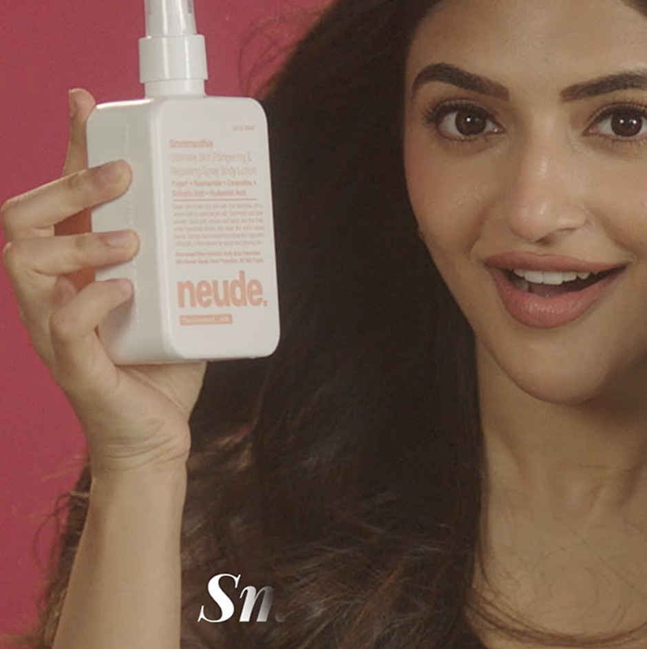 Neude Skin Ultimate Skin Pampering & Repairing Spray Body Lotion - Smmmoothie