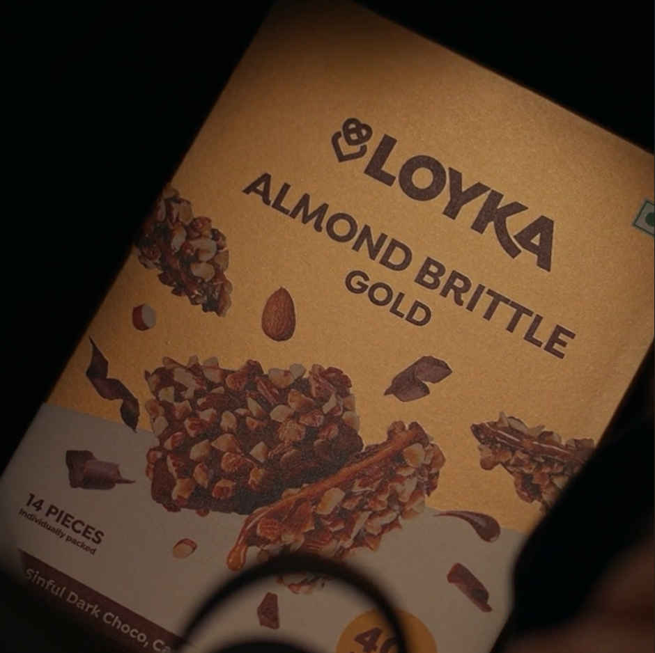 Loyka Almond Brittle