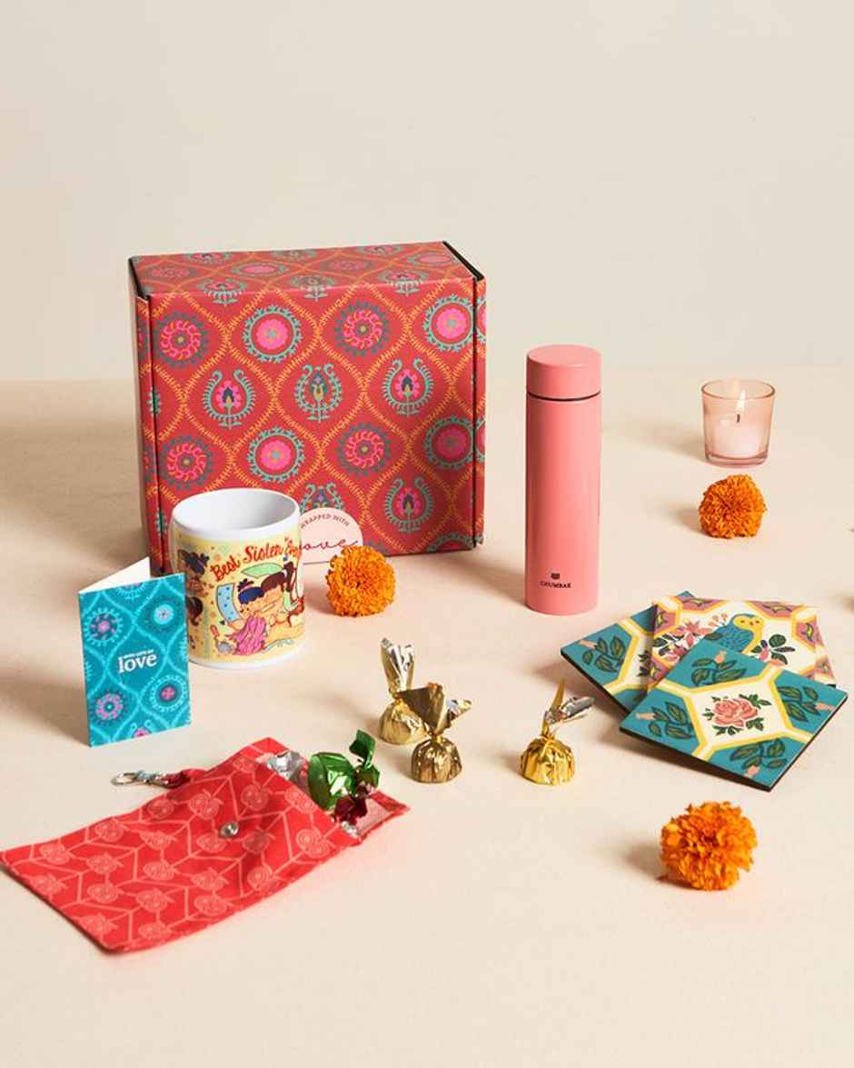 Brew Host Hydrate Gift Hamper Combo Set for Everyday Gifting | Park Avenue
