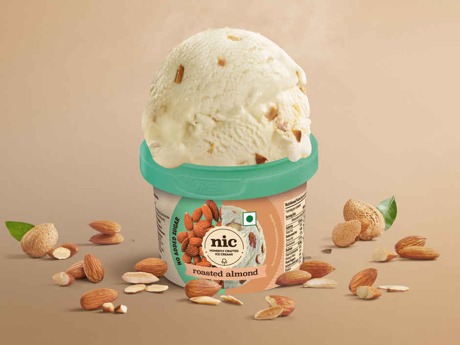 NIC Roasted Almond Ice Cream Cup | No Added Sugar | Preservative Free | No Artificial Flavors