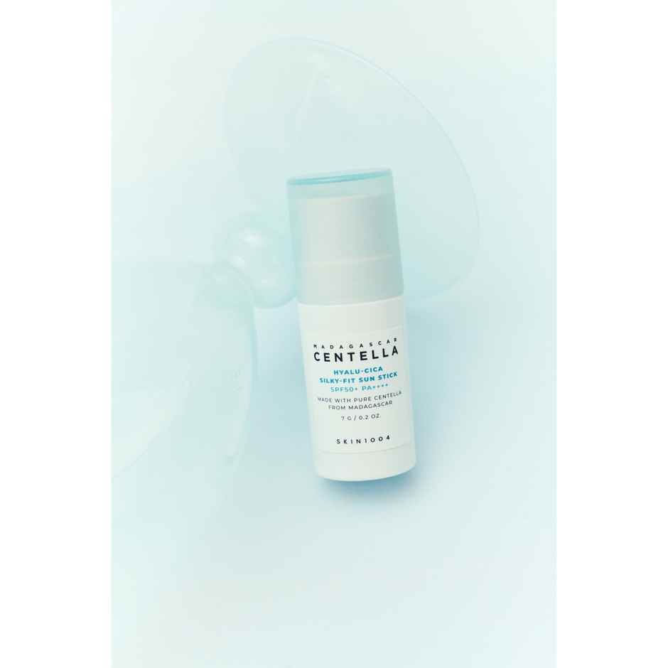 Skin1004 Madagascar Centella Hyalu-Cica Silky-Fit Sun Stick