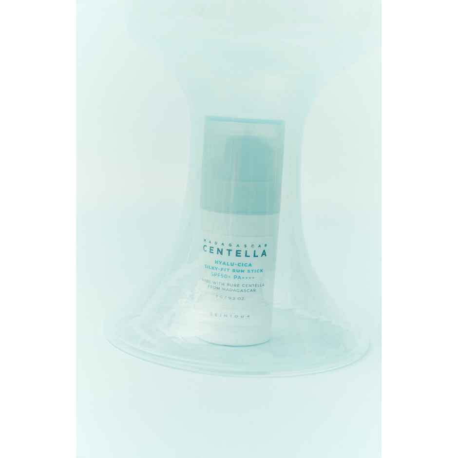 Skin1004 Madagascar Centella Hyalu-Cica Silky-Fit Sun Stick