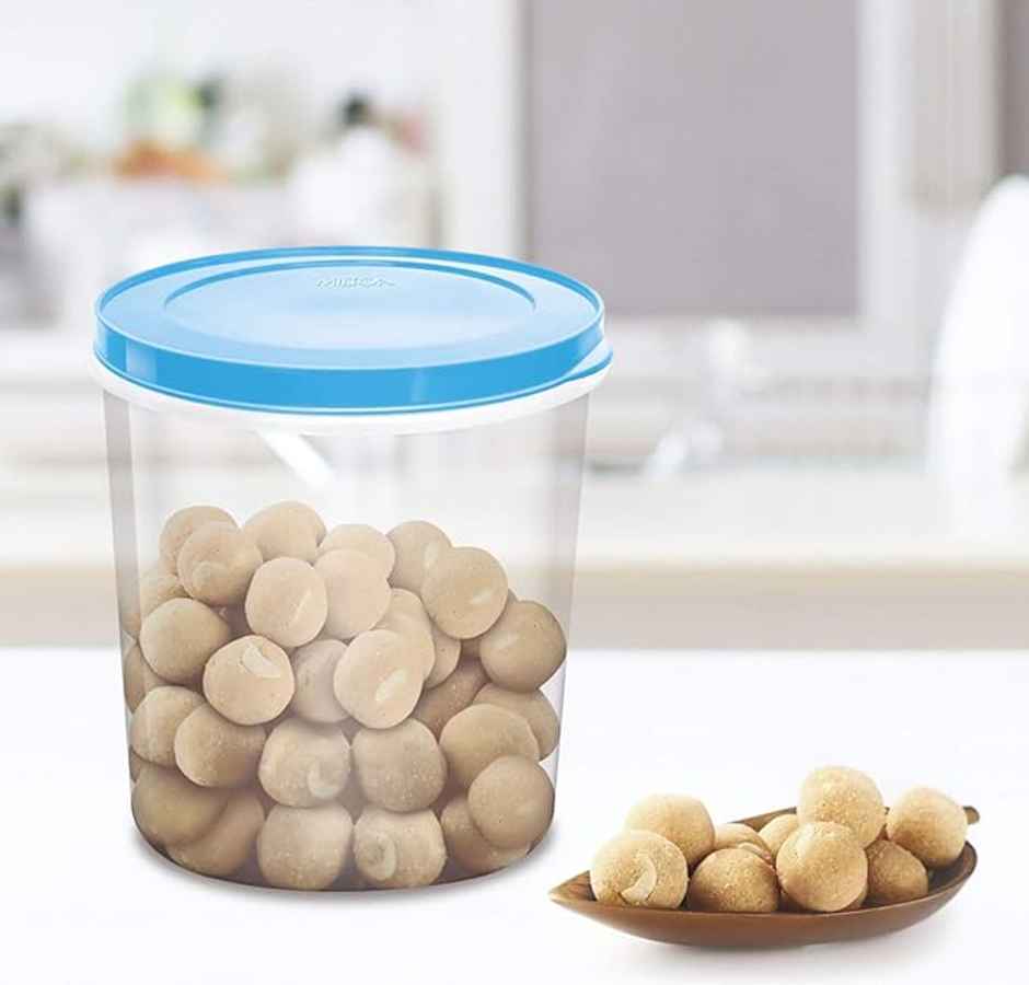 Milton Storex Plastic Stoarge Container With Lid, 15 Litres, Transparent