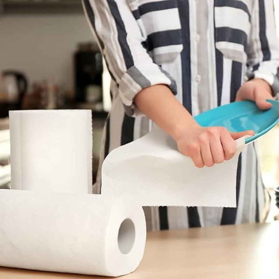 Ezee Kitchen Tissue Paper Towel Roll - 4 Rolls - 400 Sheets - 2ply