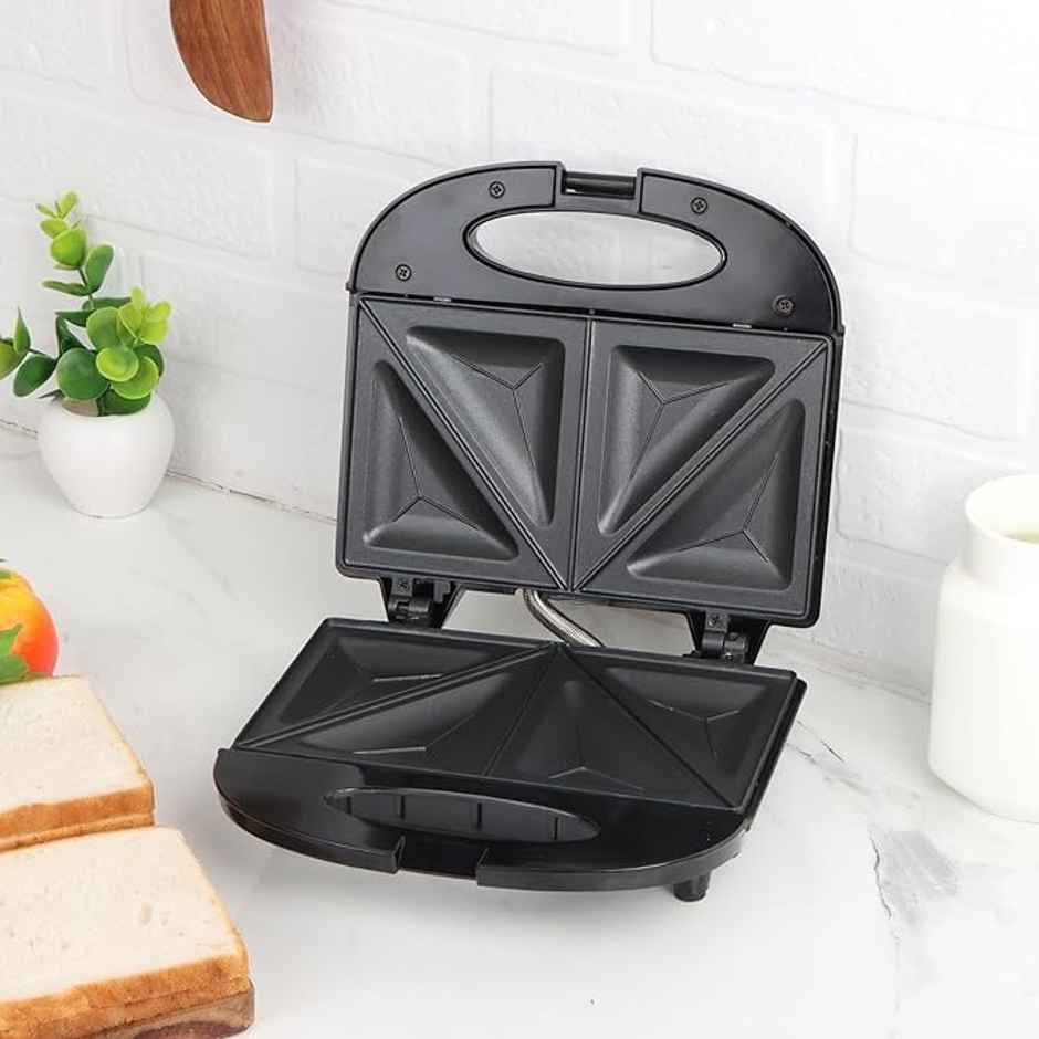 Kenstar SNACKY 750W Sandwich Toaster with Durable Die Cast Aluminium Plates,Power Indicators-Black