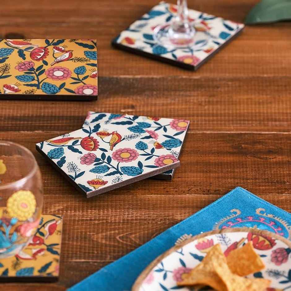 Chumbak Country Wooden Coasters - Set Of 6