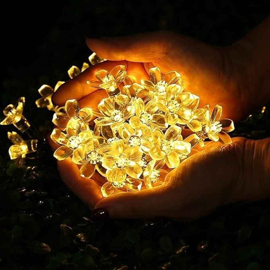 Desidiya Decorative Led String Lights With 16 Silicone Flowers | Warm White | Vibrant Glow | 4 m