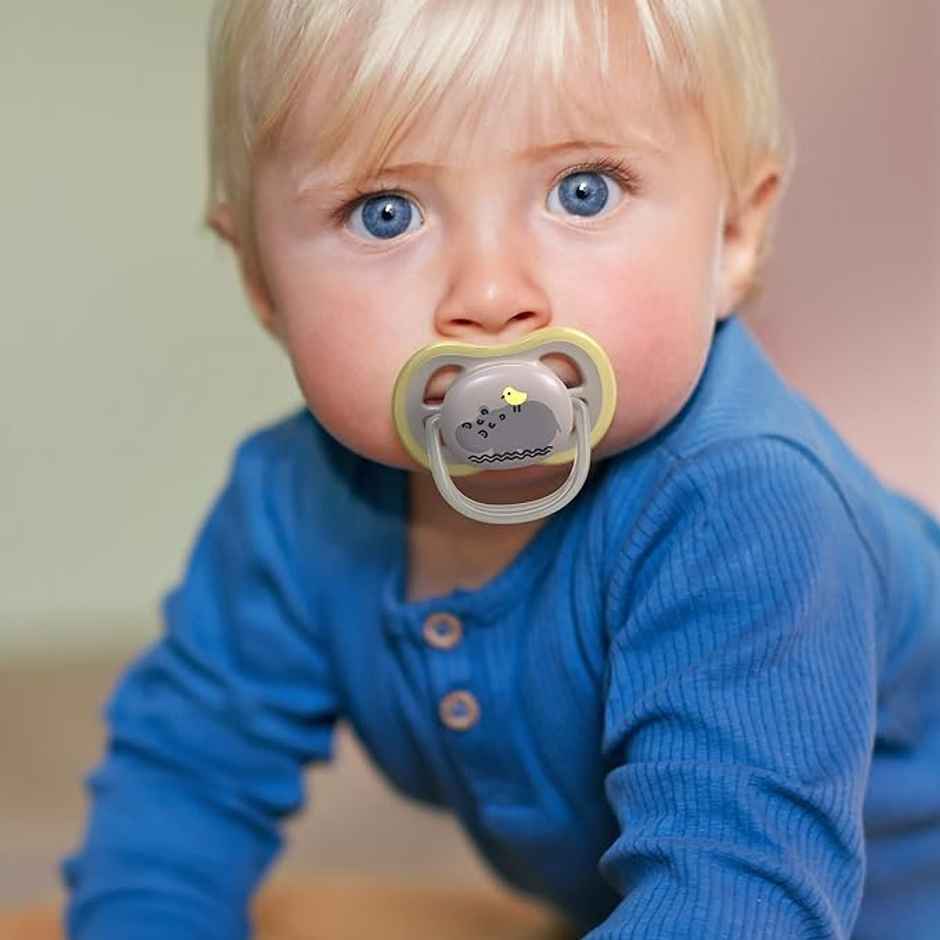 Philips Avent Ultra Air Pacifier | Packof2 | High Ventilation | 98% Acceptance | 6-18 M | SCF085/17
