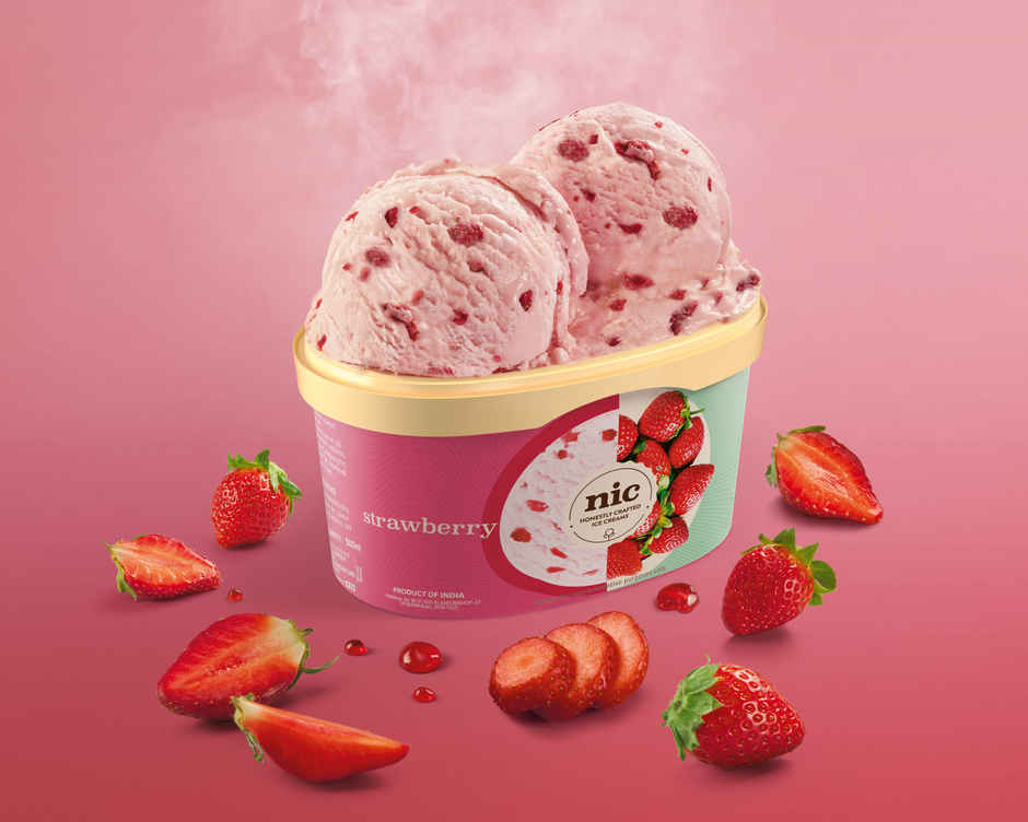 NIC Strawberry Ice Cream Tub | Preservative Free | No Artificial Flavors