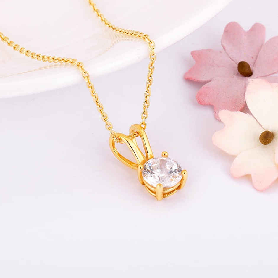 Giva Golden Zircon Pendant with Link Chain