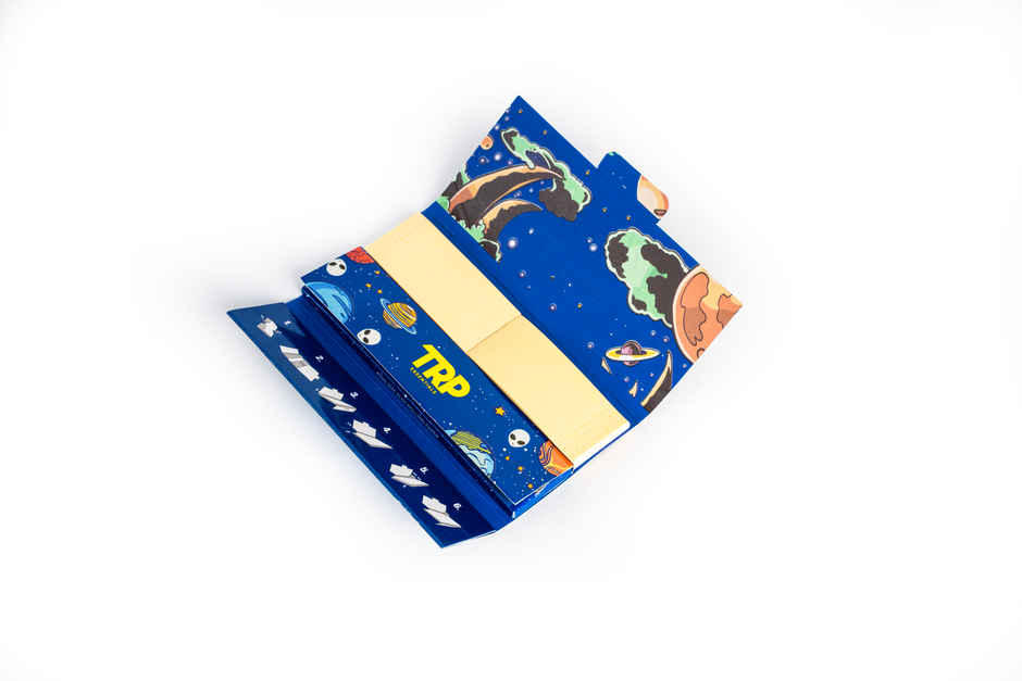 Trp Essentials Rolling Paper Booklet & Filter (1pc) & Flik Pocket Lighter With Adjustable Flame | Assorted (1pc) Combo