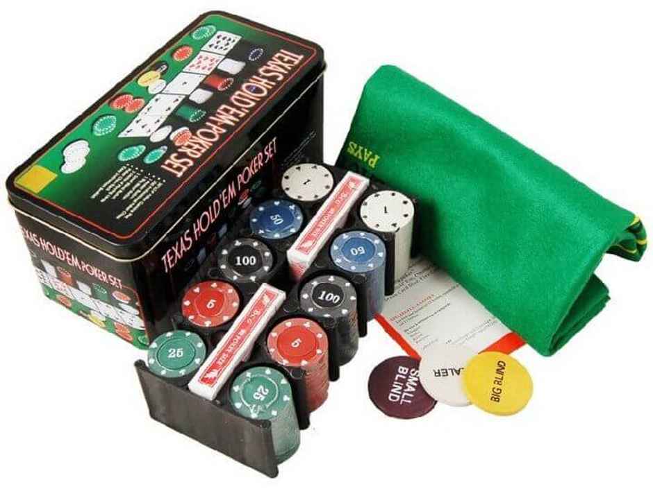 Awestuffs 200 Chips Casino Poker Game Set with Blackjack Table Cloth