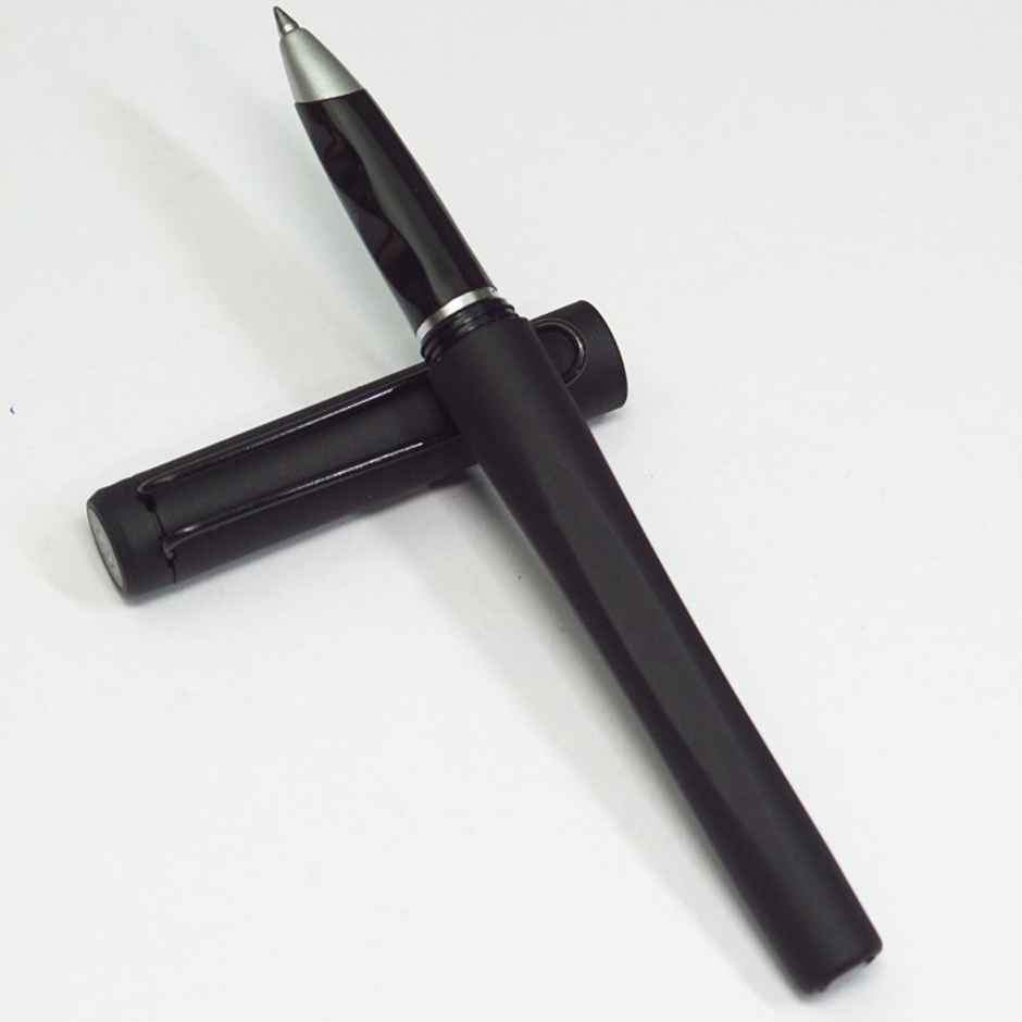 Pierre Cardin Officer Set ( Pen + Card Holder)