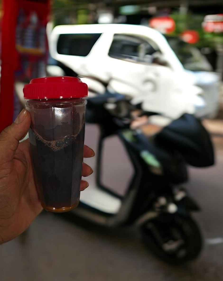 Vinay Trading Reusable Beverage Bottle And Lid - Pack Of 4 (300Ml Each ) Combo