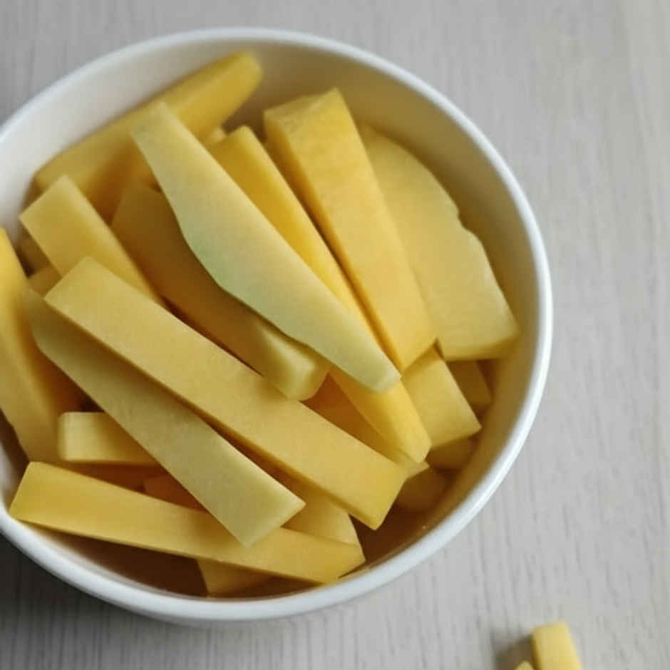 Pumpkin Yellow Cut