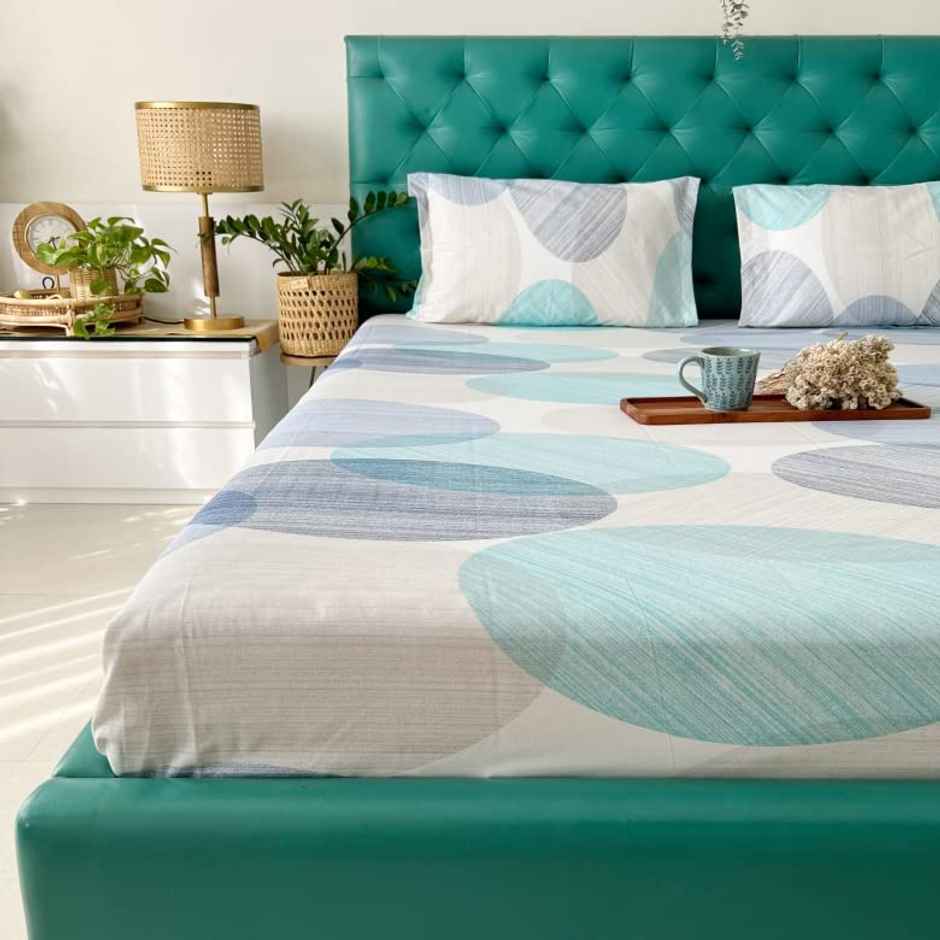 Urban Space 200 TC 100% Cotton Double Bedsheet with 2 Pillow Covers - Oval Blue