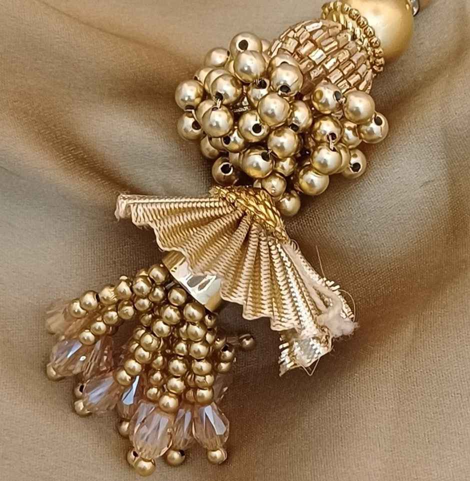 Long Moti Drop Gold Lumba Rakhi | Elegant Design | Gullak