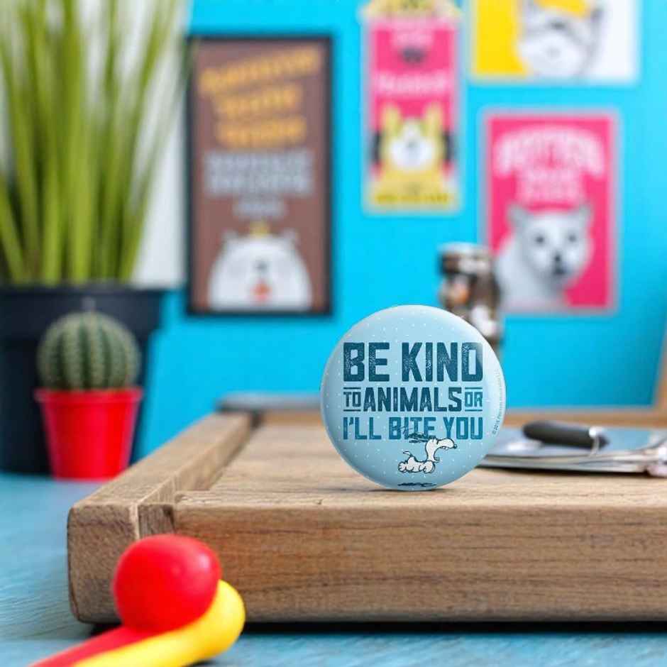 House Of Festivals Be Kind To Animals - Peanuts Official Badge