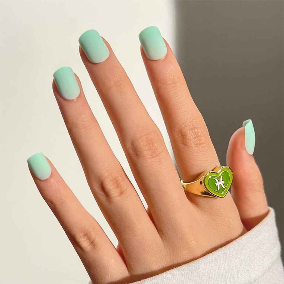 Gush Beauty | Reusable Luxury Press On Nails With Application Kit | Mint Green - Medium Almond