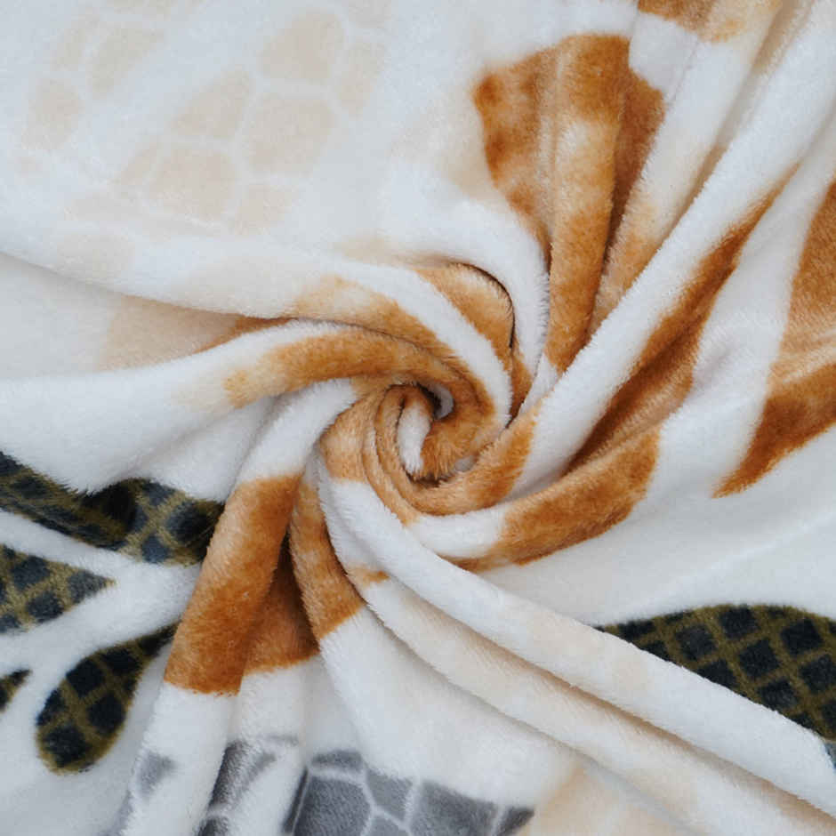 Florida Hazel Fleece Double Bed Blanket | Super Soft Flannel with Floral Print | White