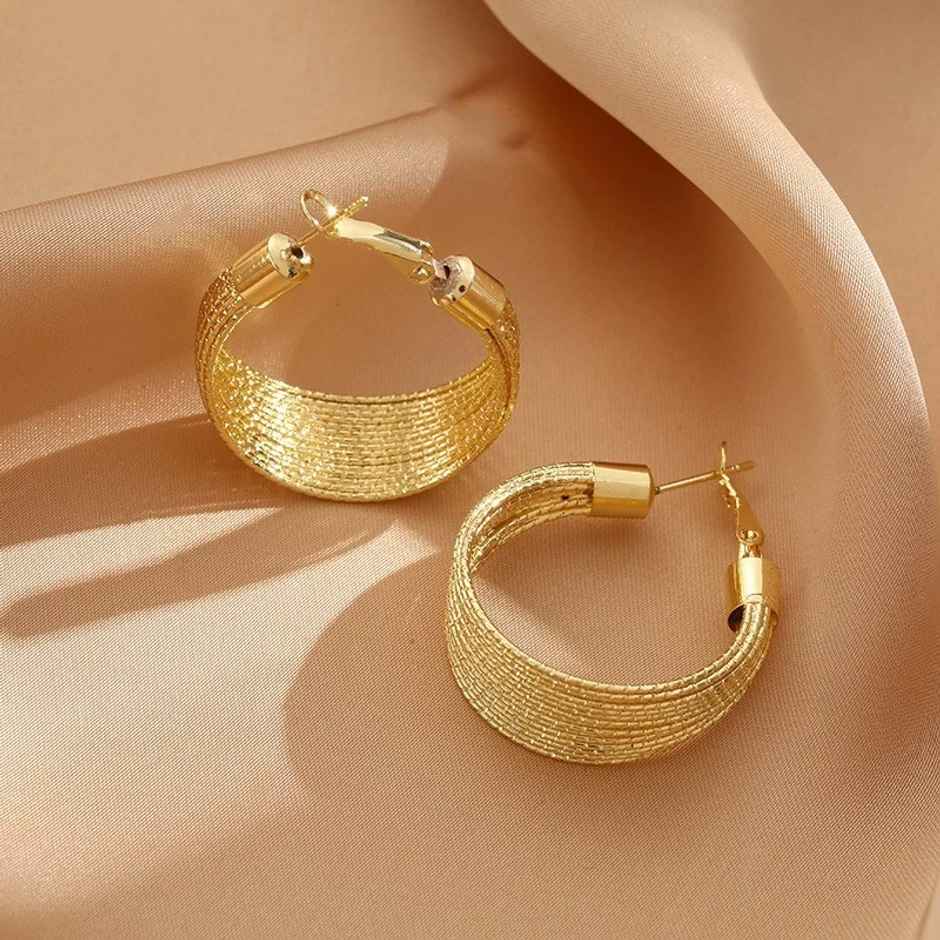 Just Lil Things Gold Hoop Earrings | jlt12134